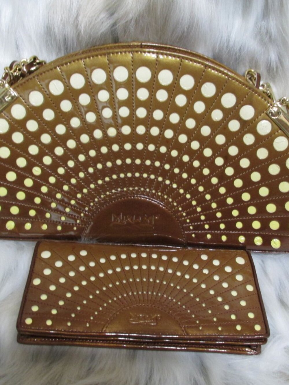 P3122-Miriam Ascireale Italian Laser Cut Shoulder Bag & Matching Wallet